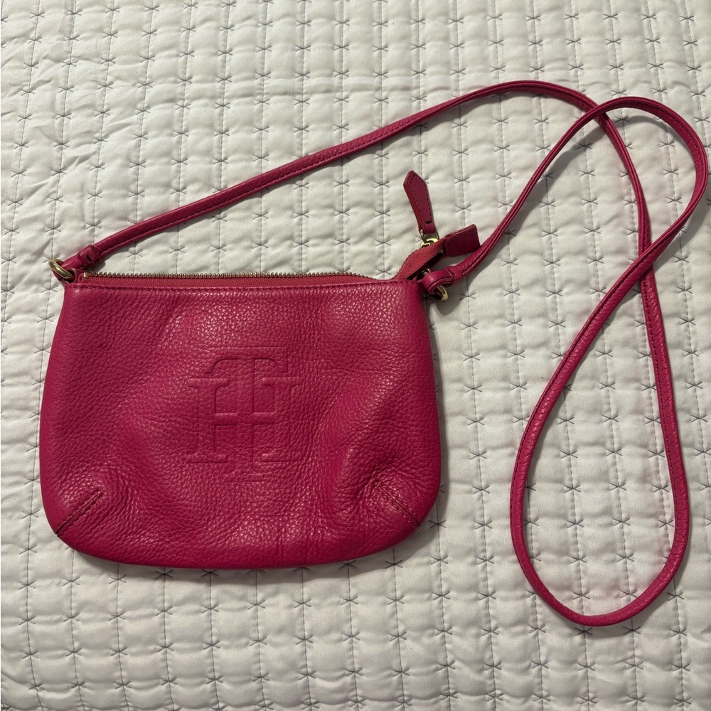 Tommy Hilfiger crossbody